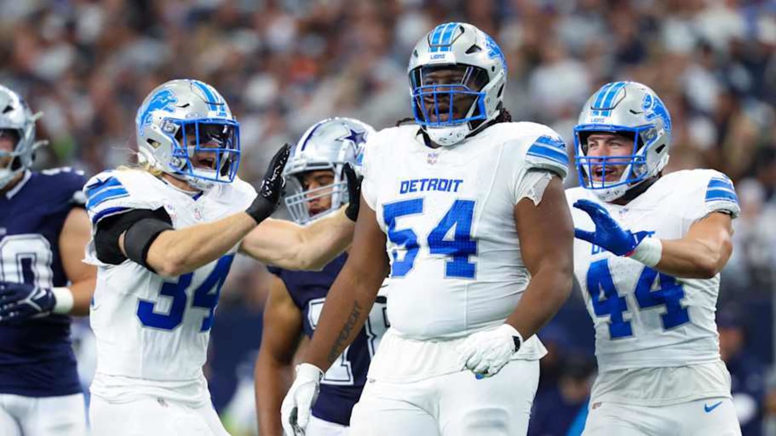 Detroit Lions Agree to Four-Year Extension With Alim McNeill