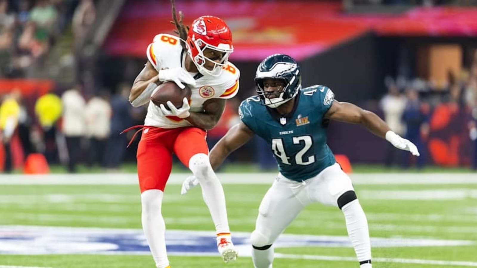 Cincinnati Bengals Continue to Bolster Defense, Signing Linebacker Oren Burks