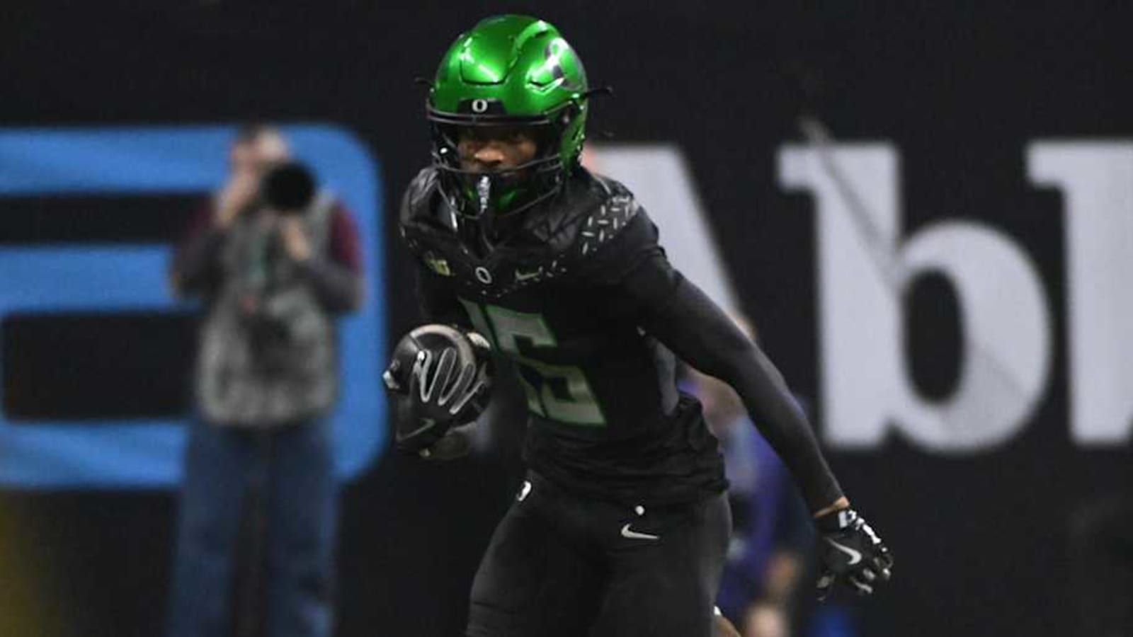 Patriots Predicted to Snatch Rising Star WR