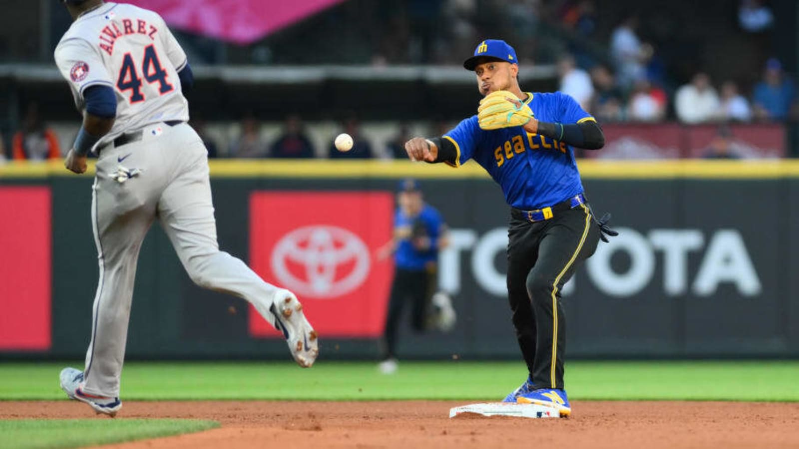 Seattle Mariners City Connect Uniforms No Longer a Good Luck Charm