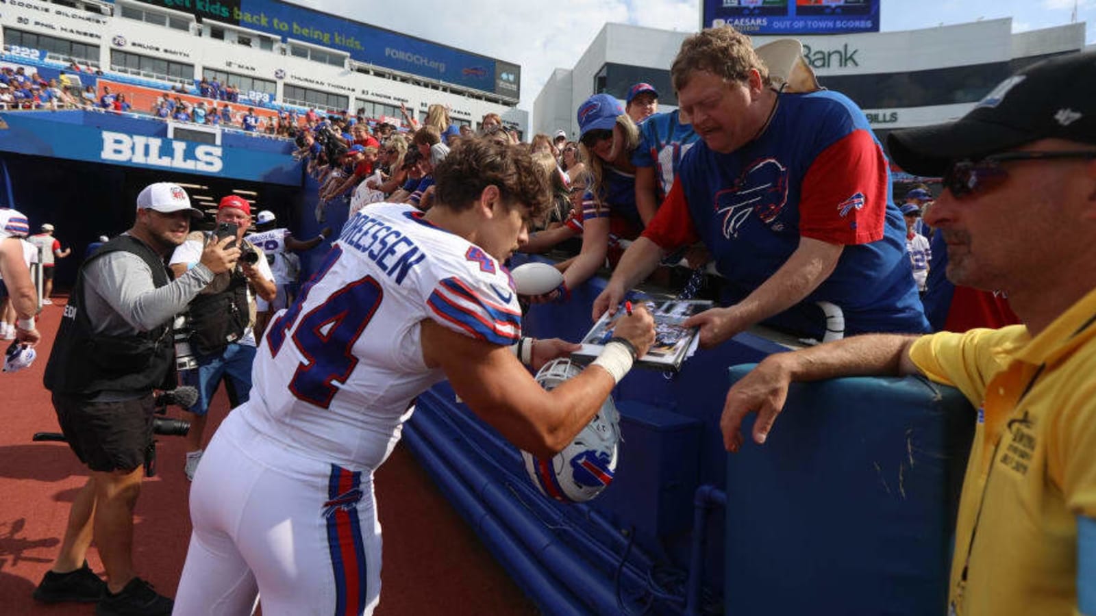 Buffalo Joe Andreessen&#39;s unlikely path from Bills&#39; grass lot to players lot