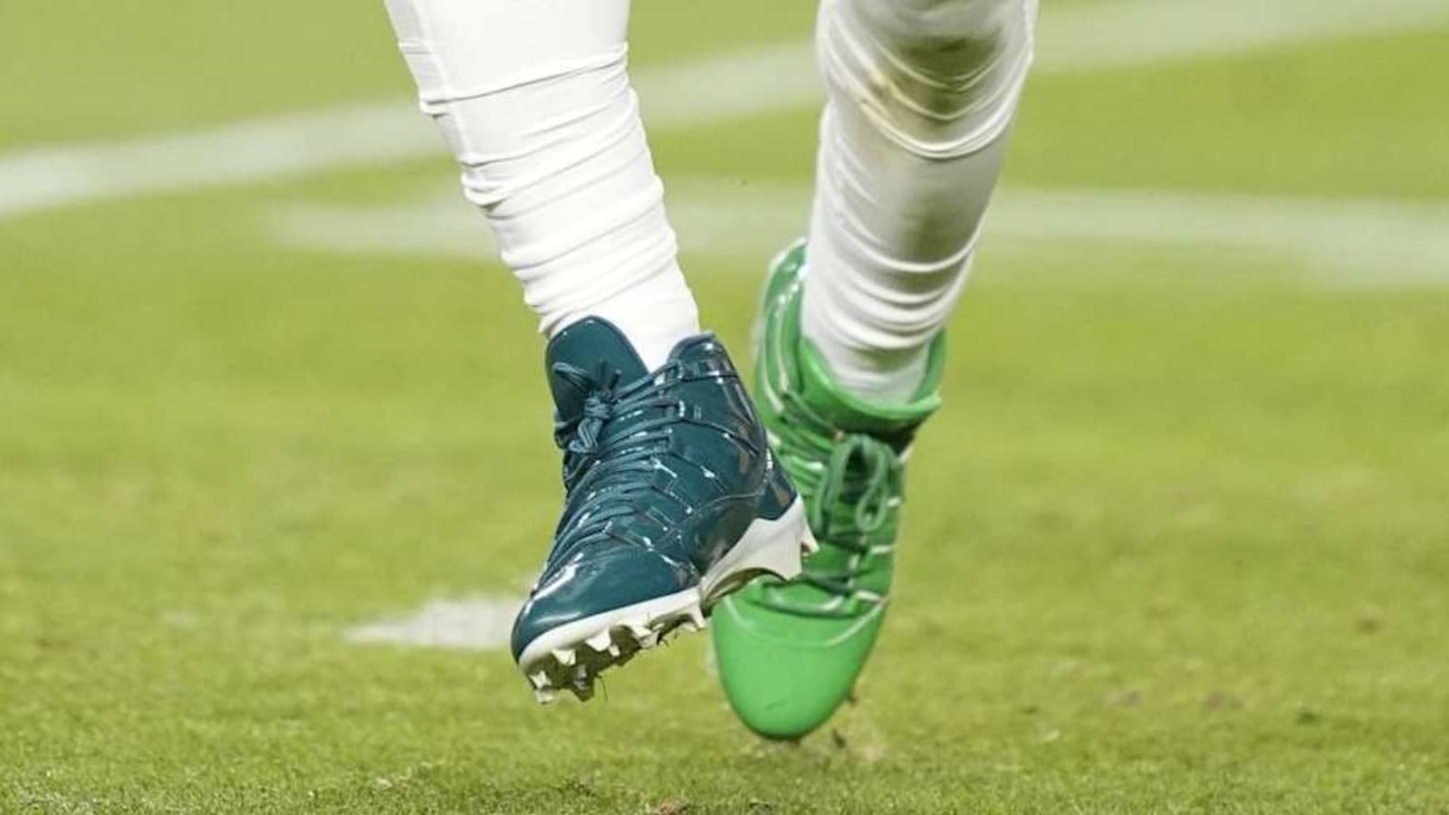 NFL Fines Jalen Hurts for Air Jordan Cleat Colors