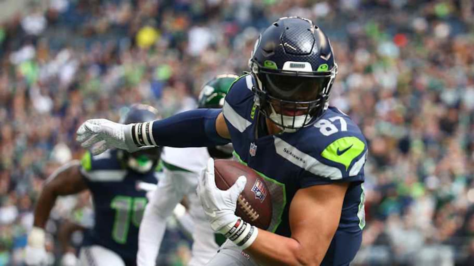 Seattle Seahawks predicted to trade underperforming tight end in 2025