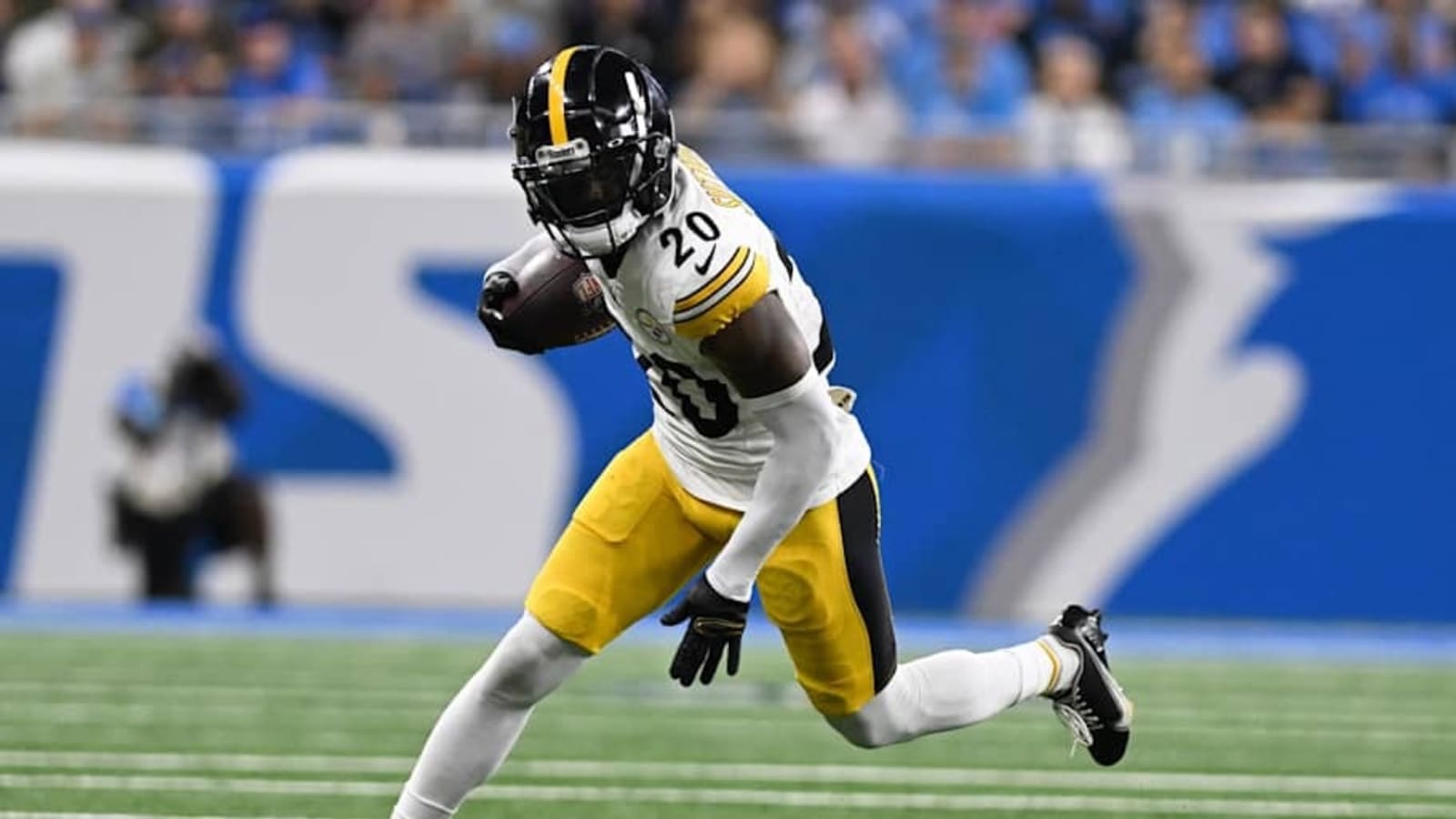 NFL Reinstate Steelers Suspended CB