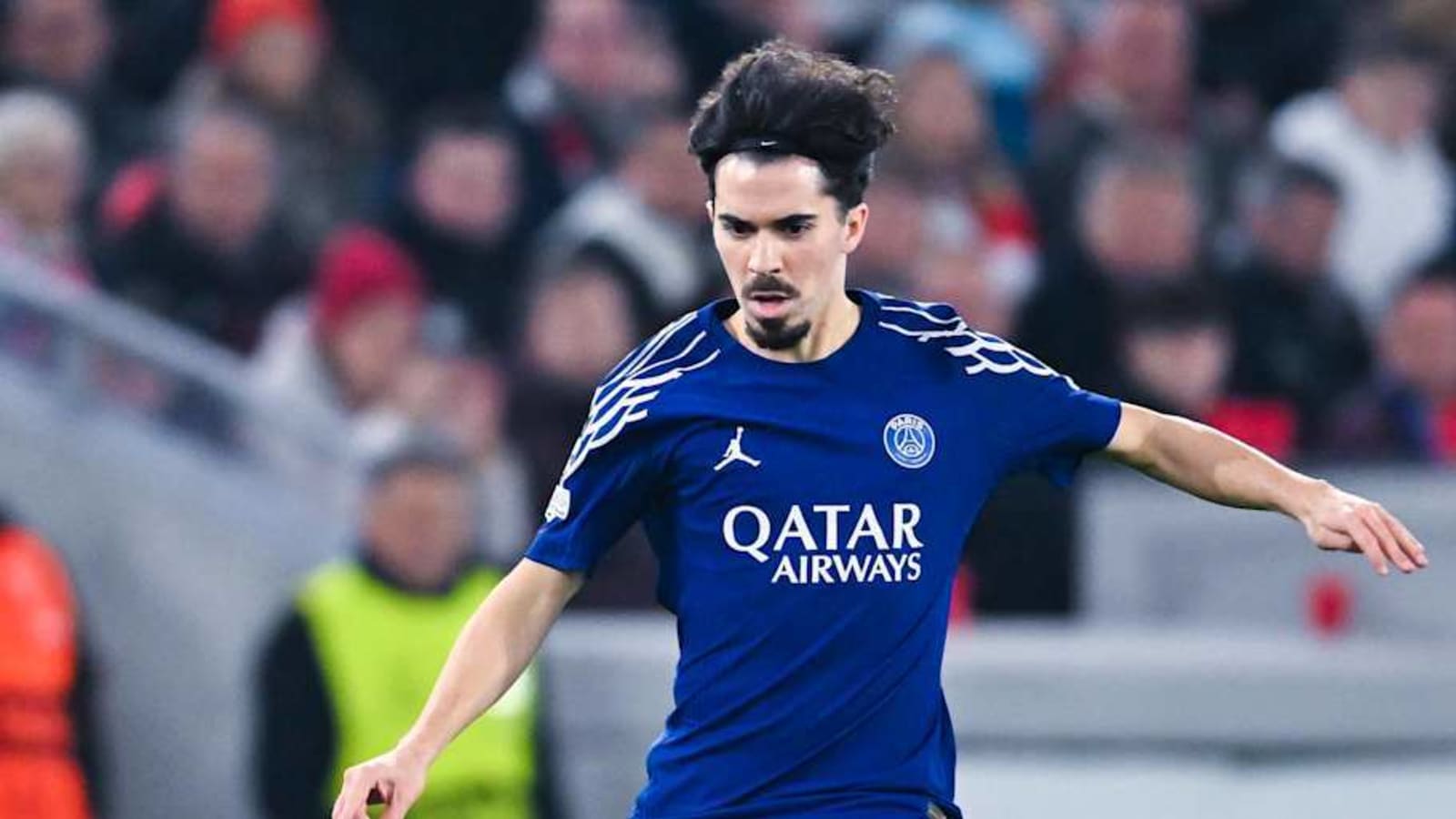 Lyon vs PSG: Starting Lineup Announced For Ligue 1 Clash | Yardbarker, image size:1600x900