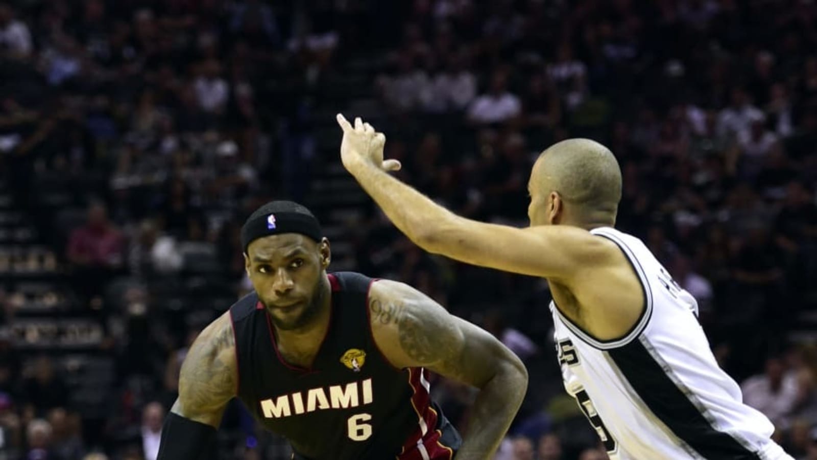 Comedian Finds Way To Mock LeBron James-Bronny Situation With Heat, Lakers and Cavaliers