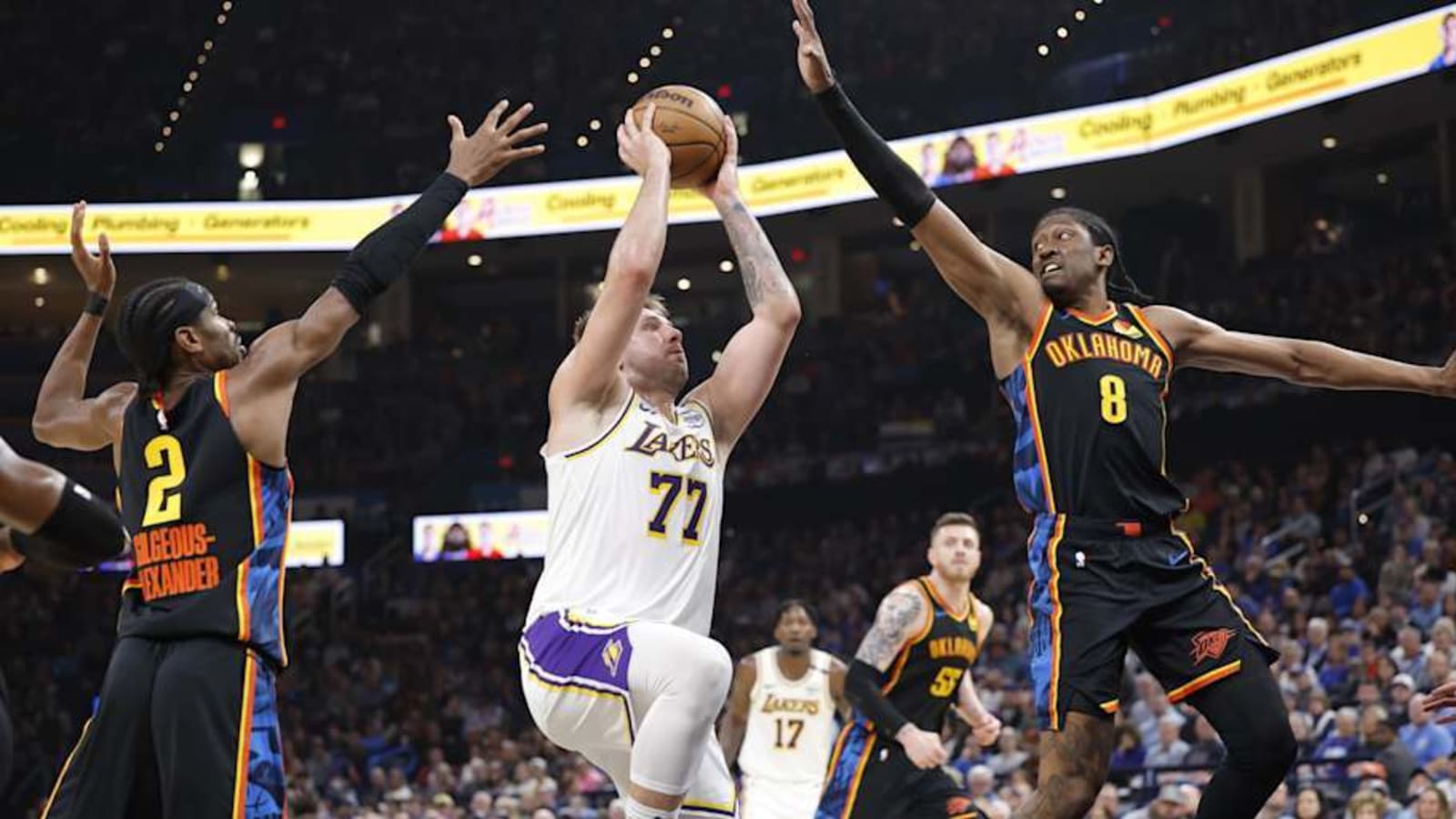 Lakers Shoot Lights Out, Take Down OKC Thunder With Ease
