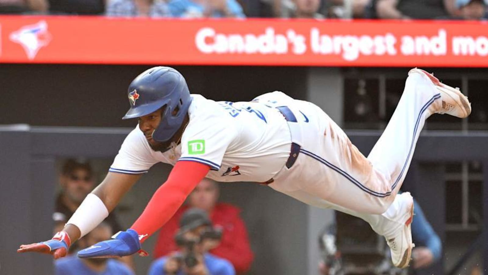 Vladimir Guerrero Jr. Gives Blue Jays Exact Money He Wants in Contract Extension