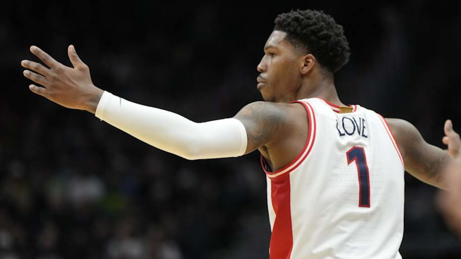Arizona vs. Oregon prediction, odds for March Madness round of 32 game