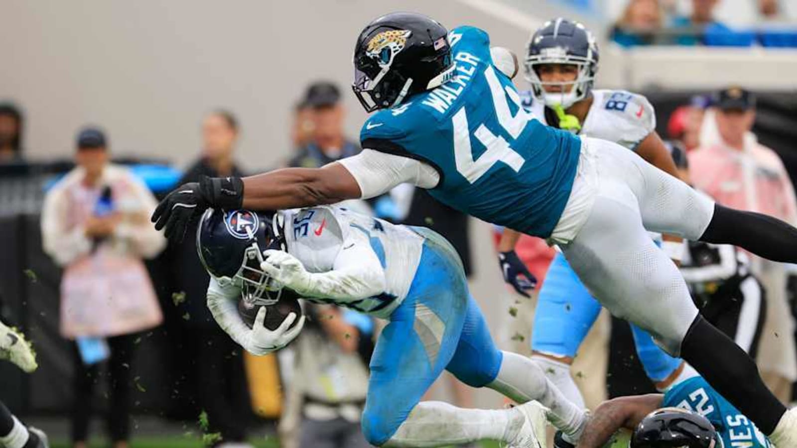 Jacksonville Jaguars Exercising Fifth Year Option For Defensive End Travon Walker