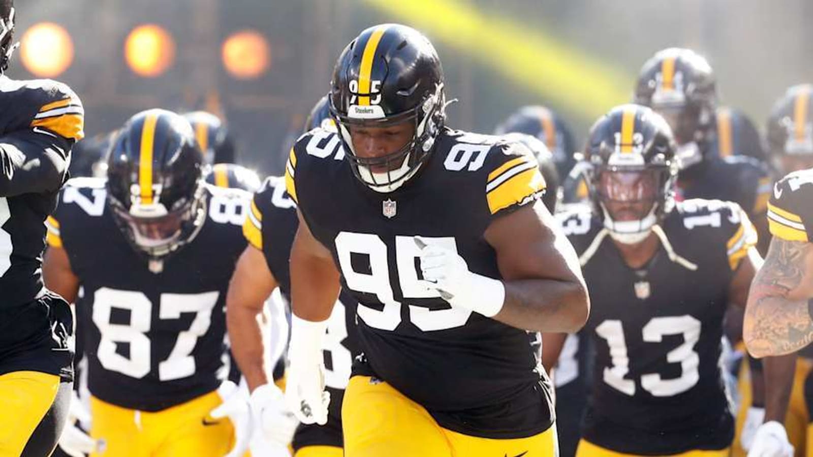 Steelers Second-Year Star Suffers Hip Injury