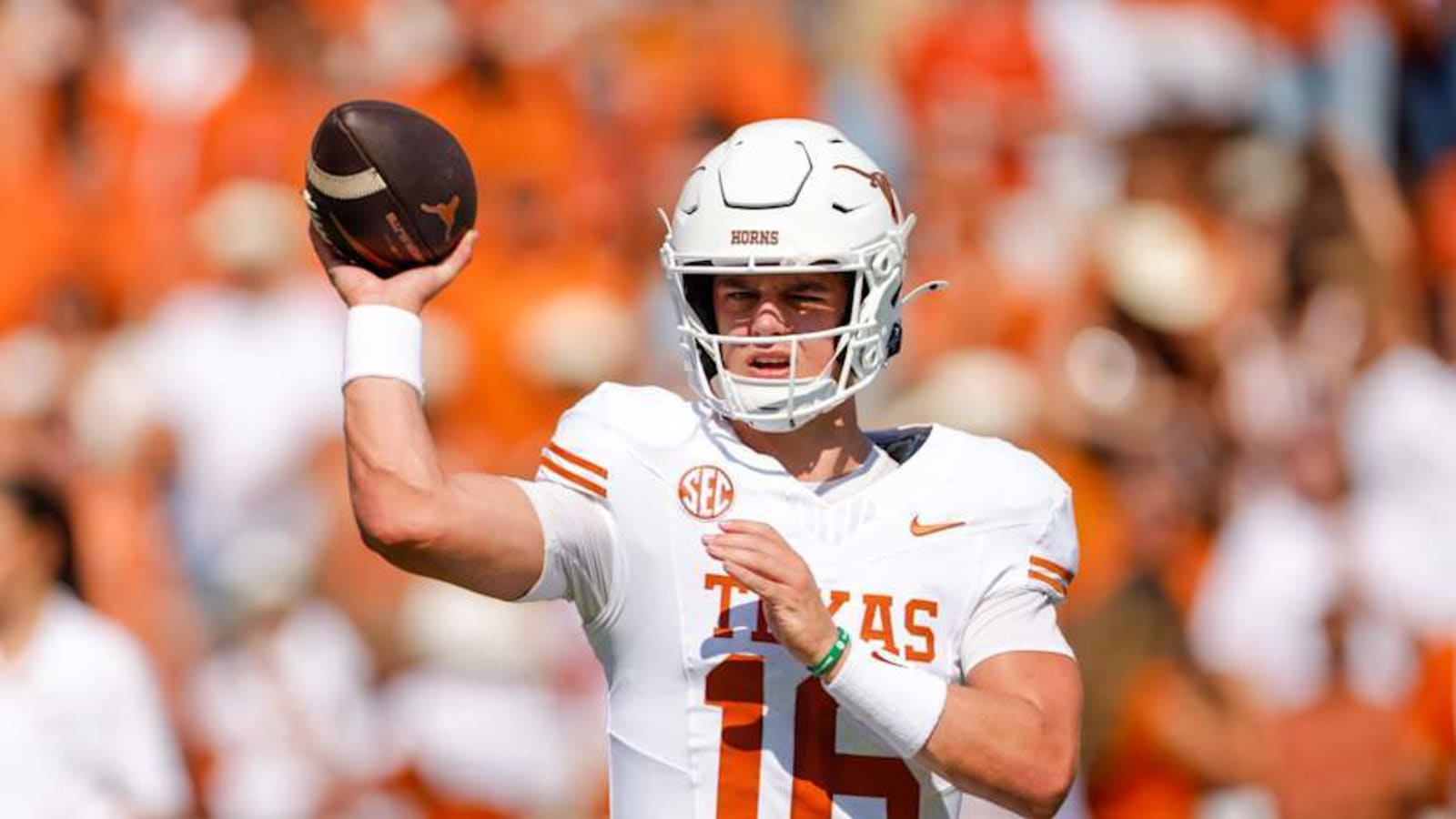 Quinn Ewers Benched for Arch Manning vs. Georgia