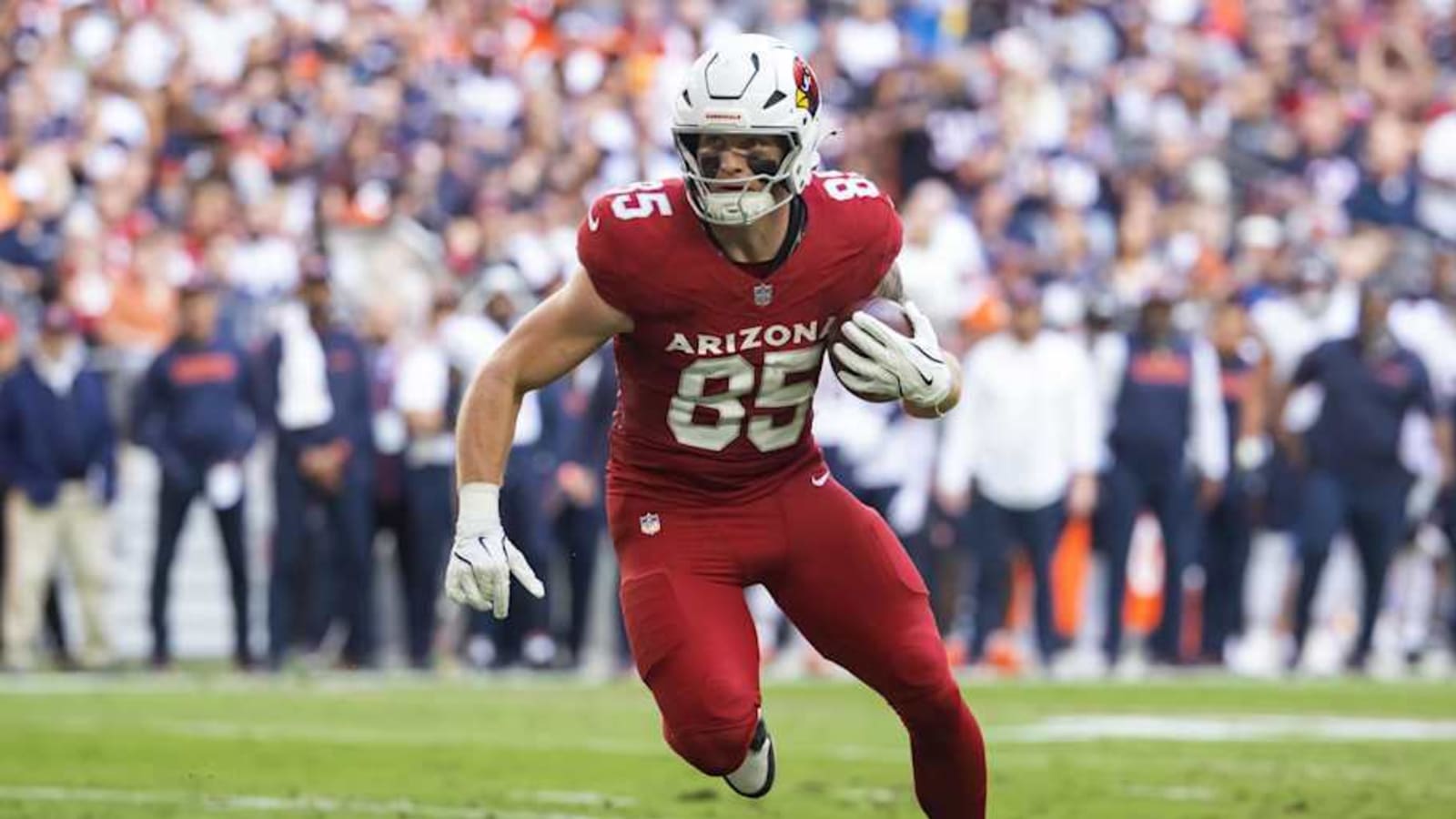 Cardinals Reveal Walter Payton Man of Year Nominee