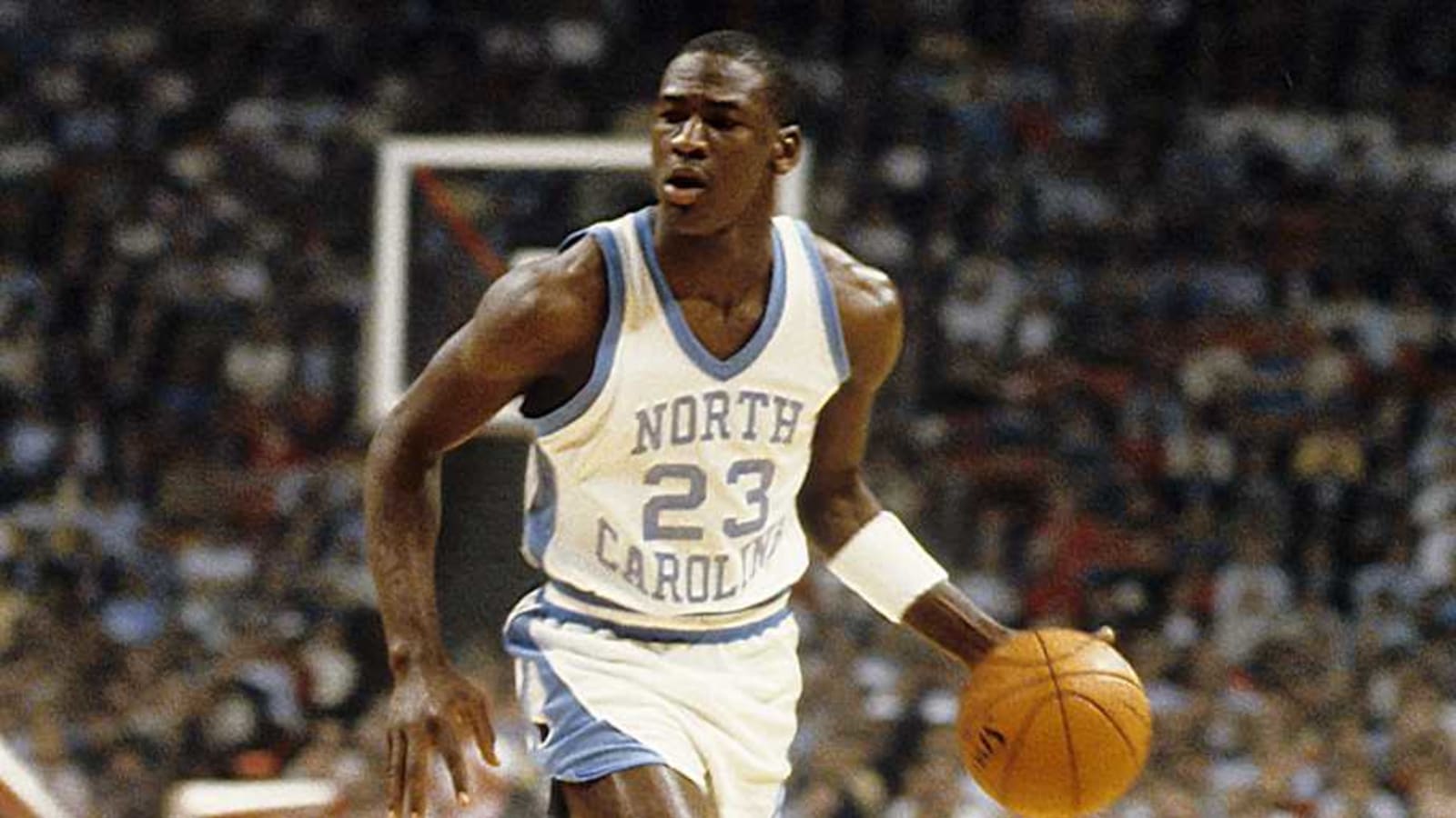 Dick Vitale Questioned Michael Jordan For Pushing Off Way Before Bryon Russell