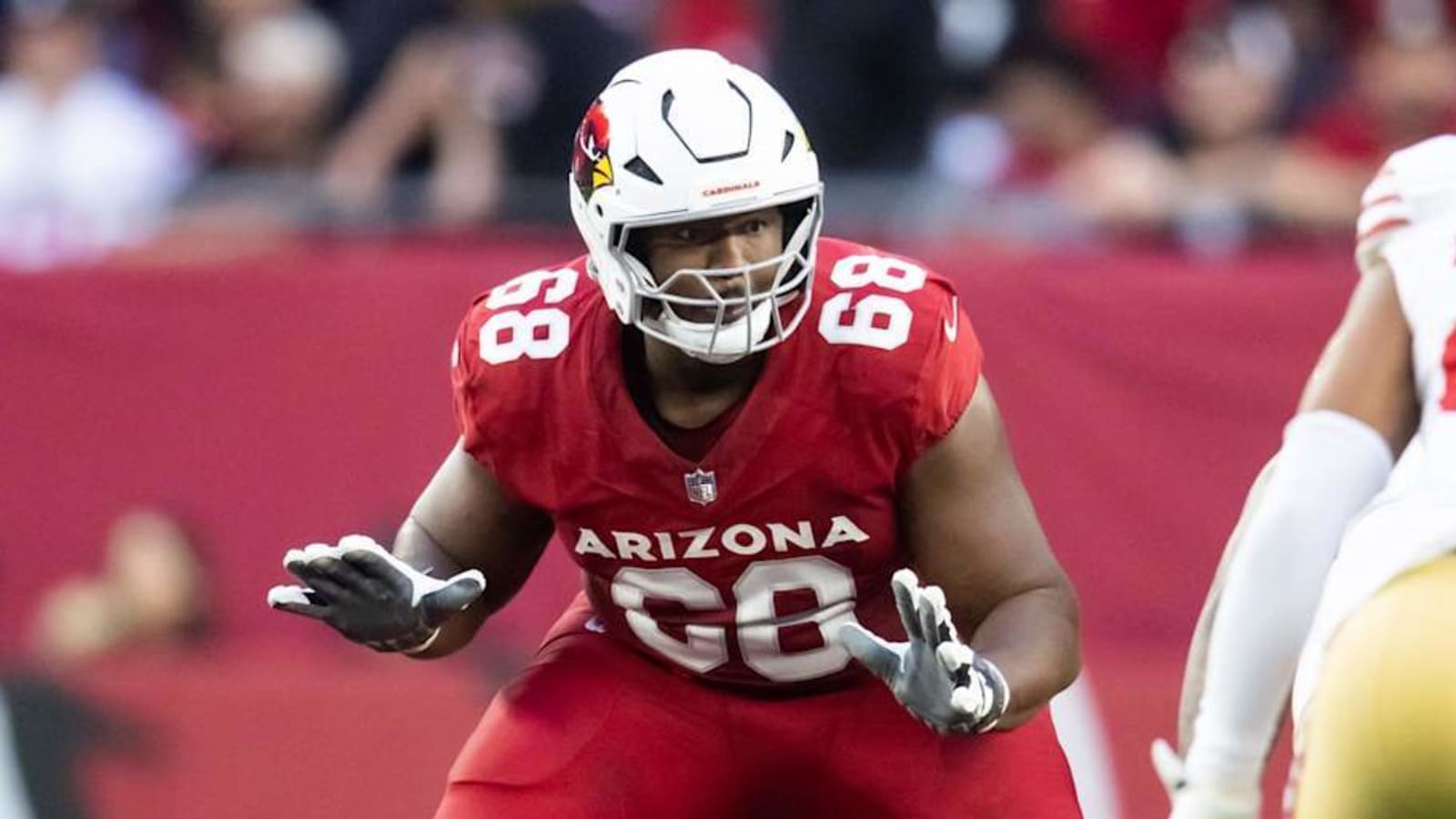 Cardinals Re-Sign Veteran OL