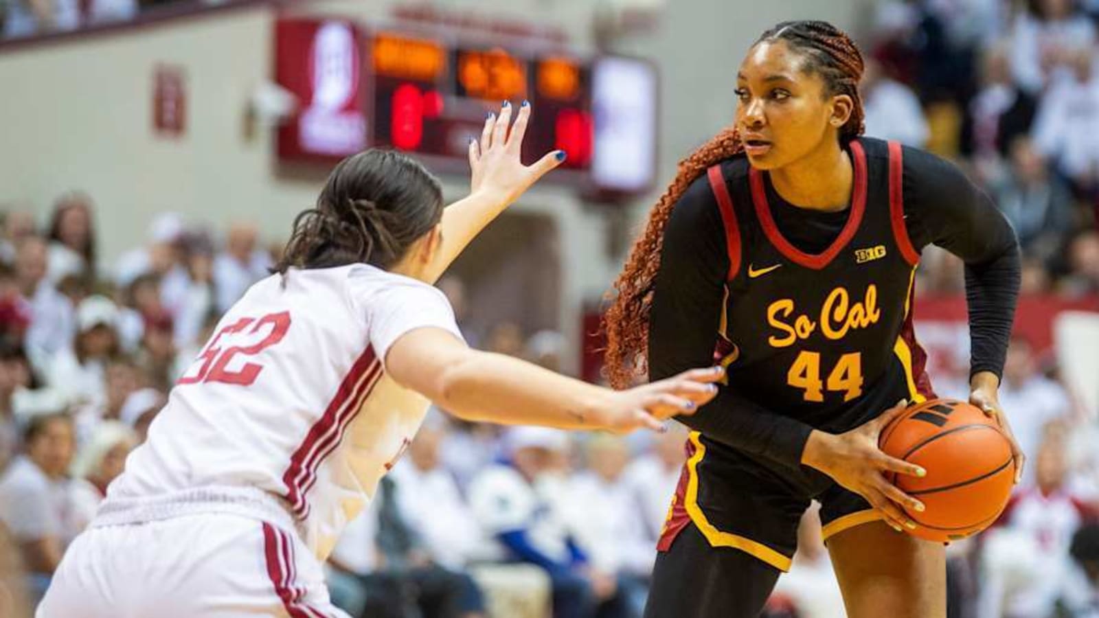 Highly-Touted Transfer Kiki Iriafen Elevating USC Trojans, Juju Watkins