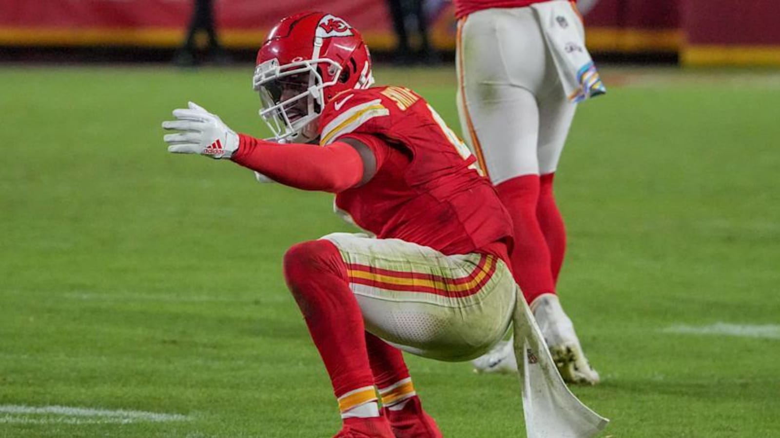 JuJu Smith-Schuster Leaves Chiefs vs. 49ers Game with Hamstring Injury