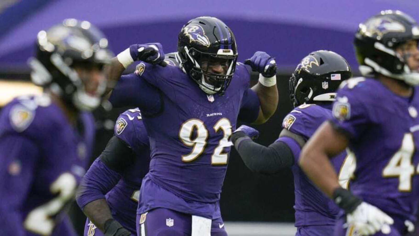 Watch: Ravens Star DT Shows Off Impressive Athleticism