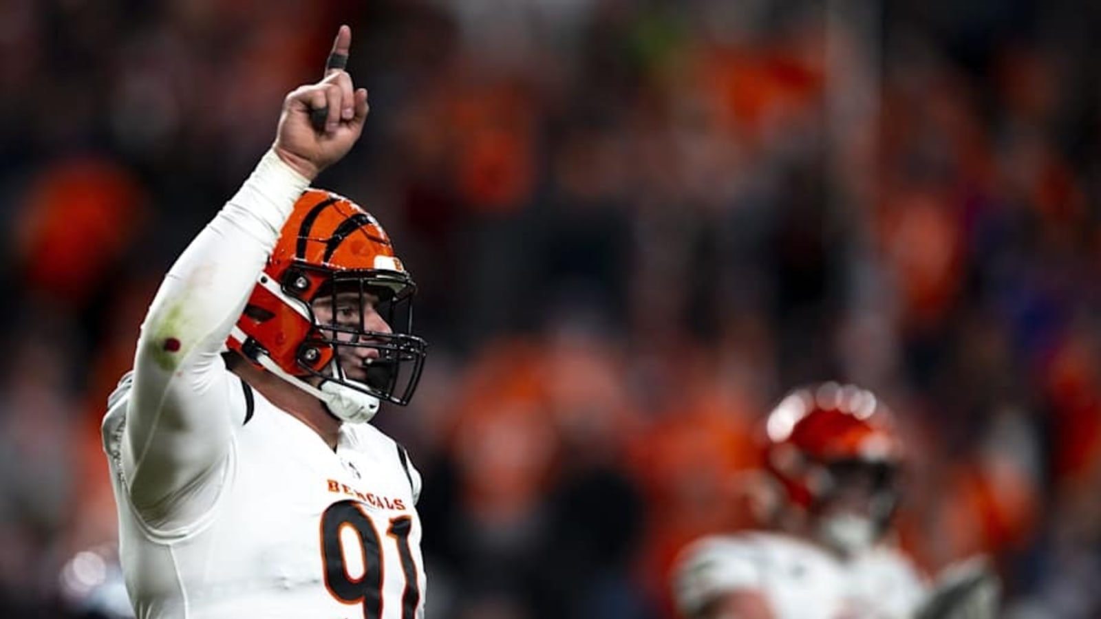 NFL Insider Shares Cincinnati Bengals&#39; Minimum Price in Trade for All-Pro Trey Hendrickson