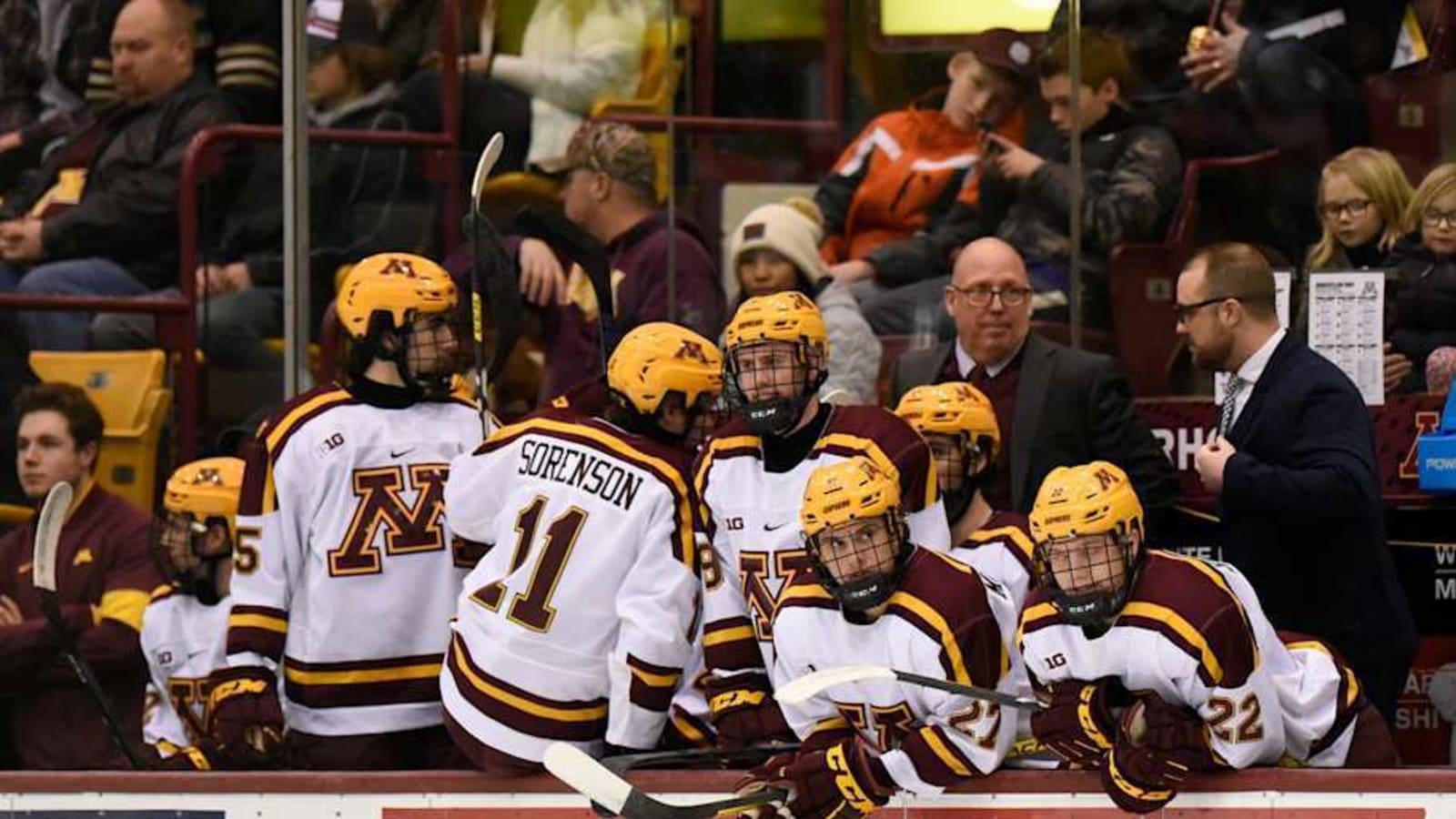Gophers men&#39;s hockey completes weekend sweep of Mercyhurst