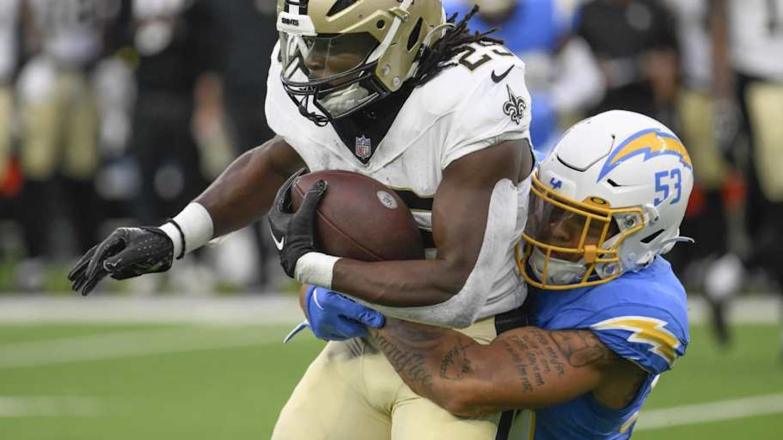 Raiders Sign Former Chargers LB