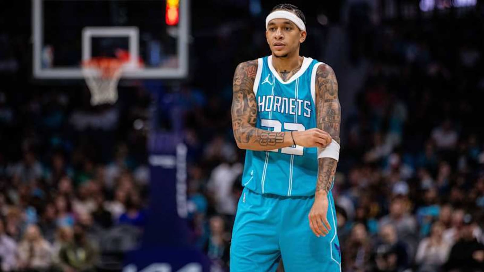Tre Mann to remain sidelined at least two weeks with disc irritation