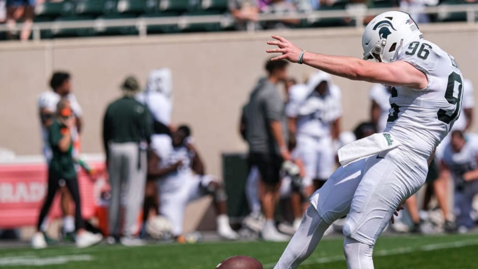 Michigan State Punter Eckley Had Big Shoes to Fill as Baringer&#39;s Successor Last Season