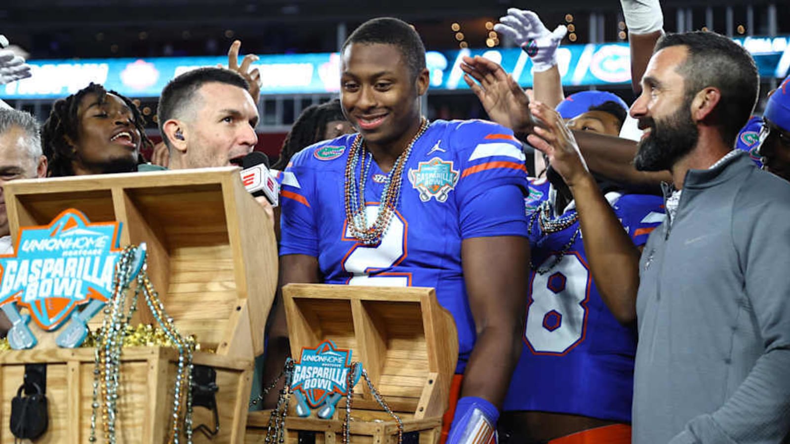 DJ Lagway Announces NIL Donation to UF Women&#39;s Sports