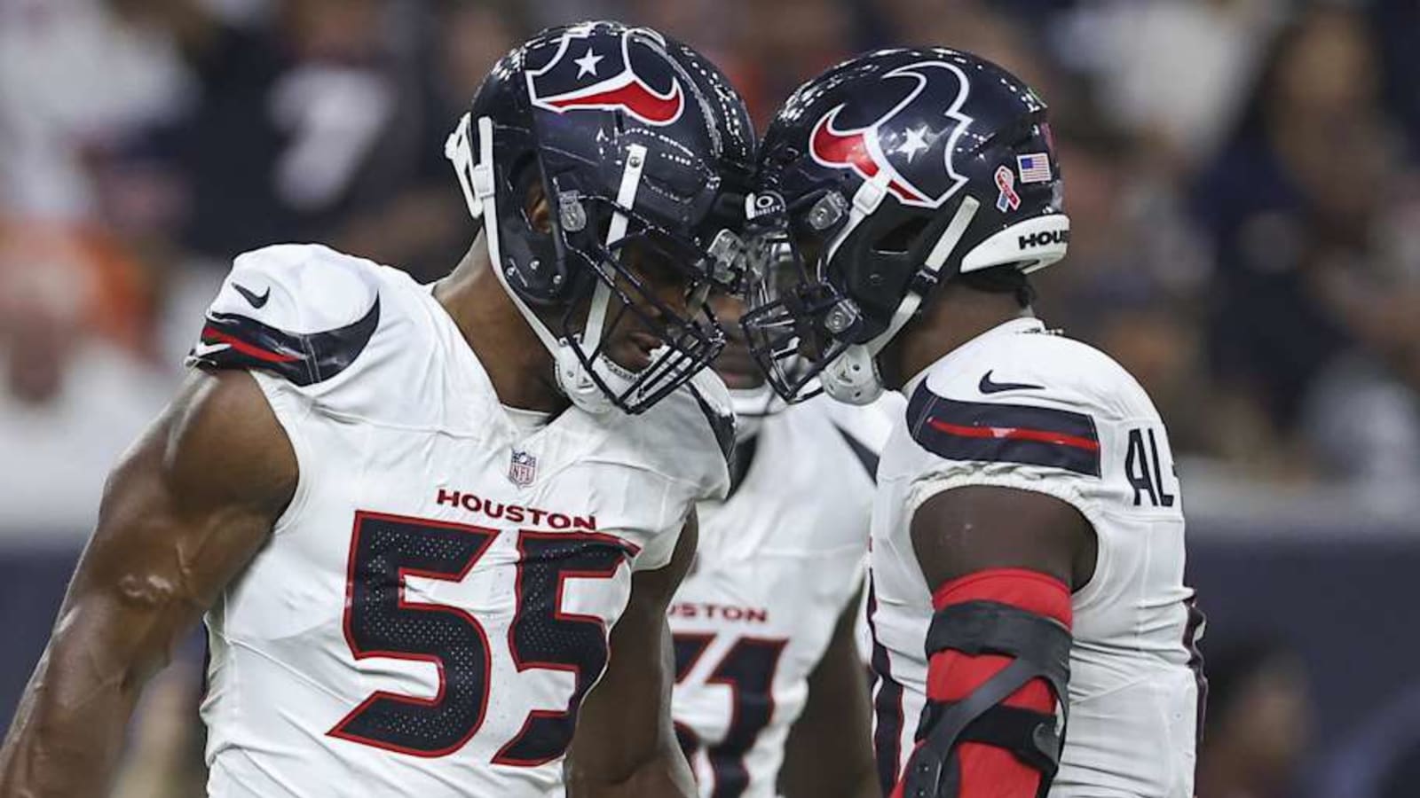 Insider Drops Hint About Texans&#39; Plans for Star Defender