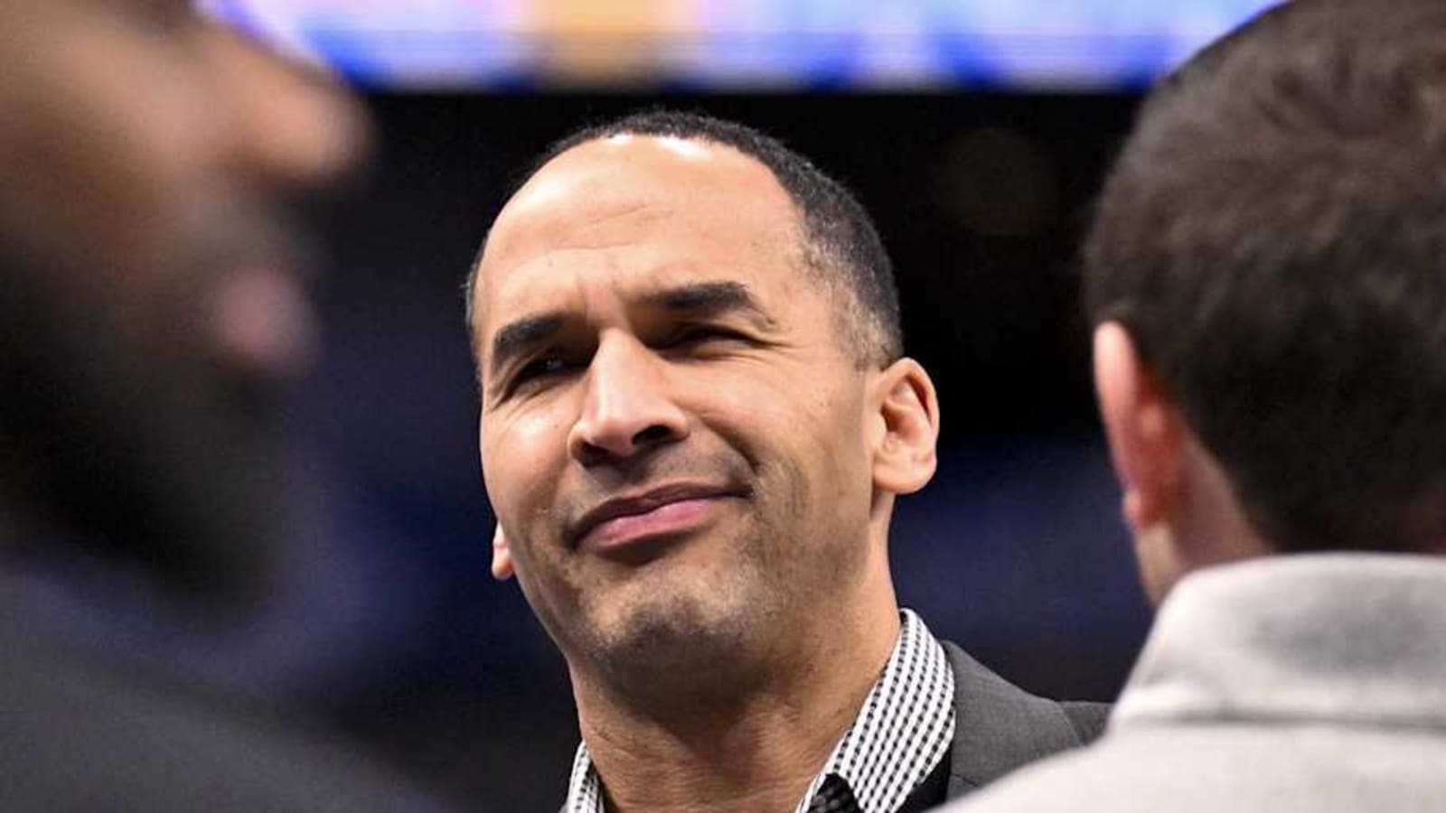 Mavericks make desperate move to try to win back fanbase