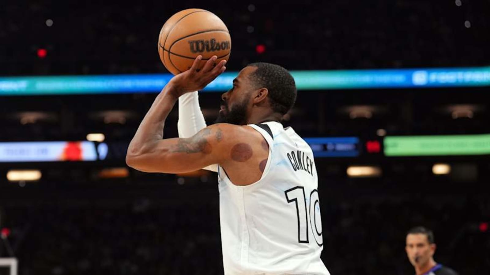 Mike Conley out for rest against Hornets, Julius Randle remains questionable