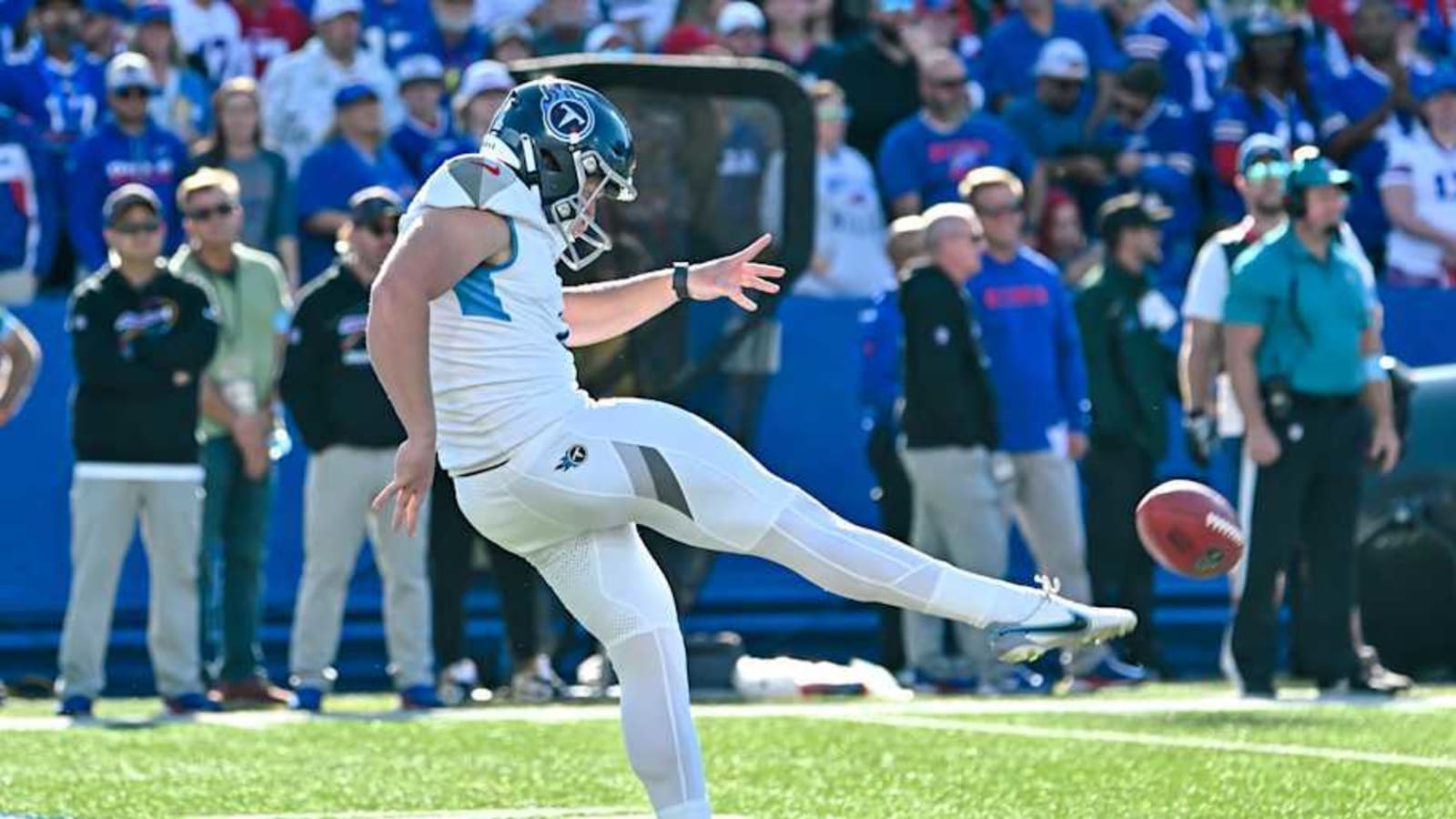 Titans Punter Makes NFL History