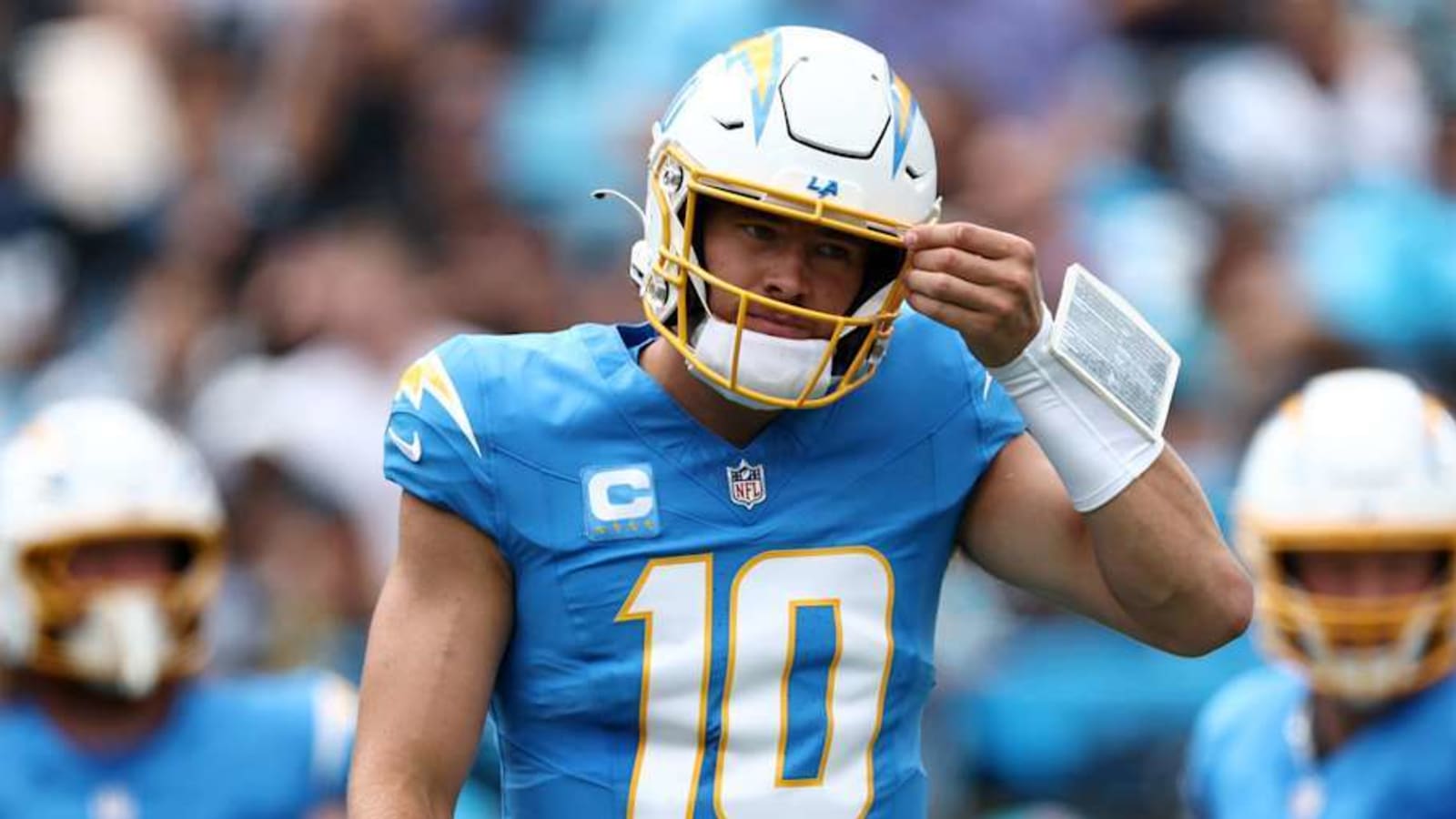 Justin Herbert injury update is not what Chargers fans wanted to hear