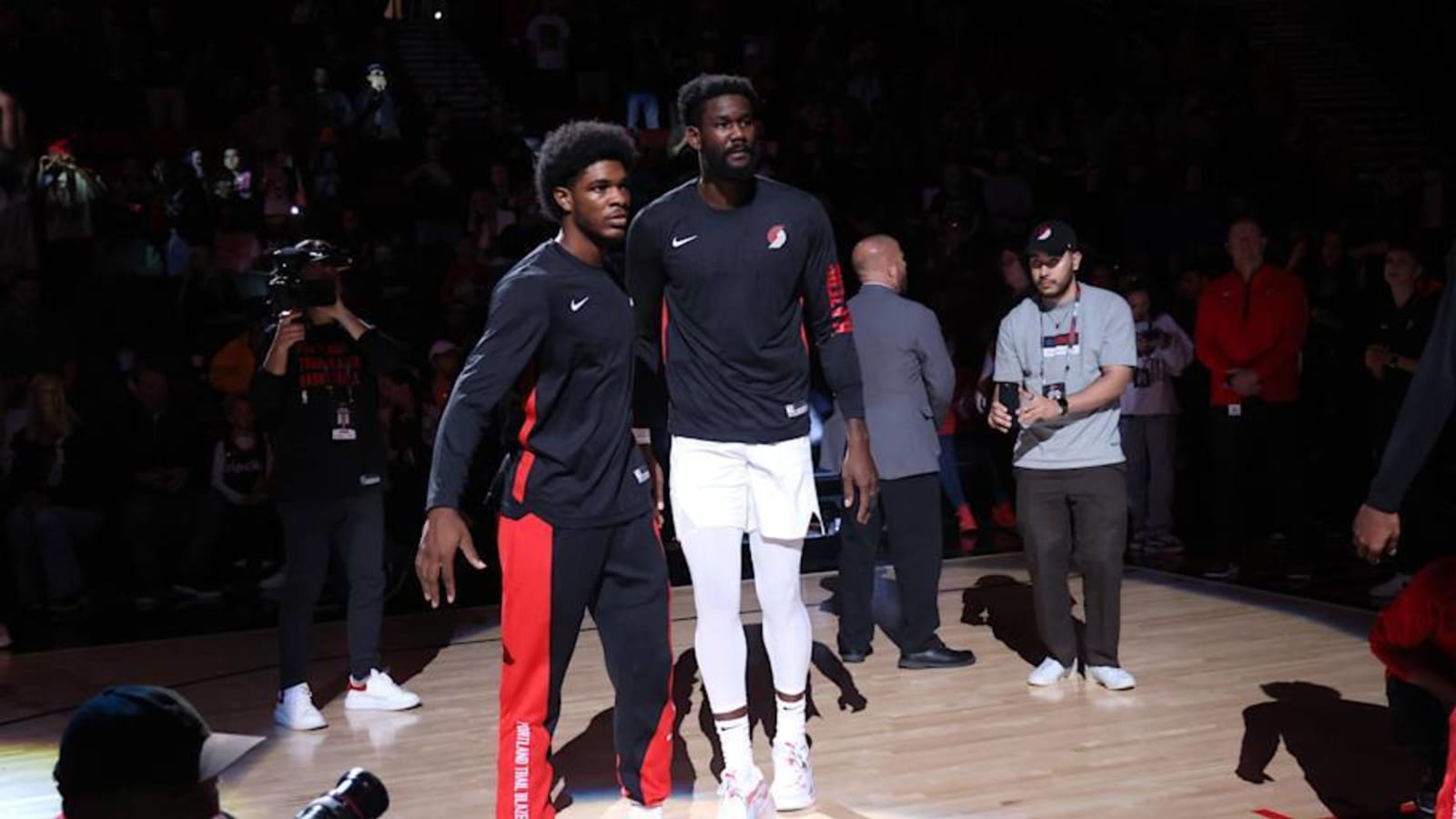 Scoot Henderson Reacts To Deandre Ayton&#39;s Instagram Post