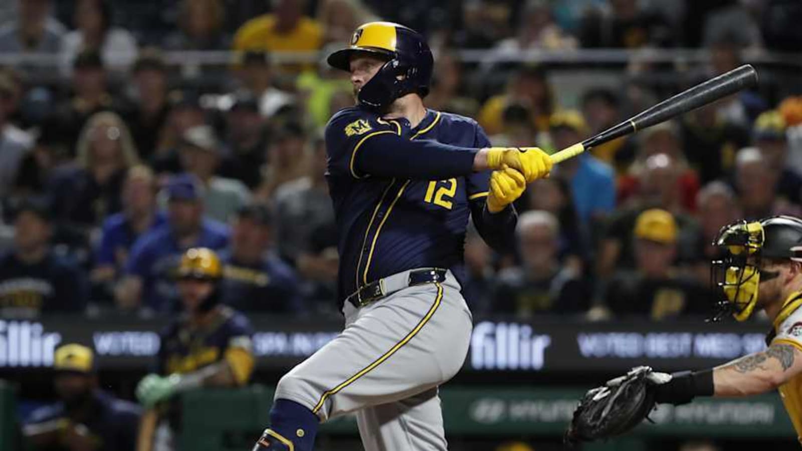 Brewers Slugger Predicted To Prefer One More Year With Organization