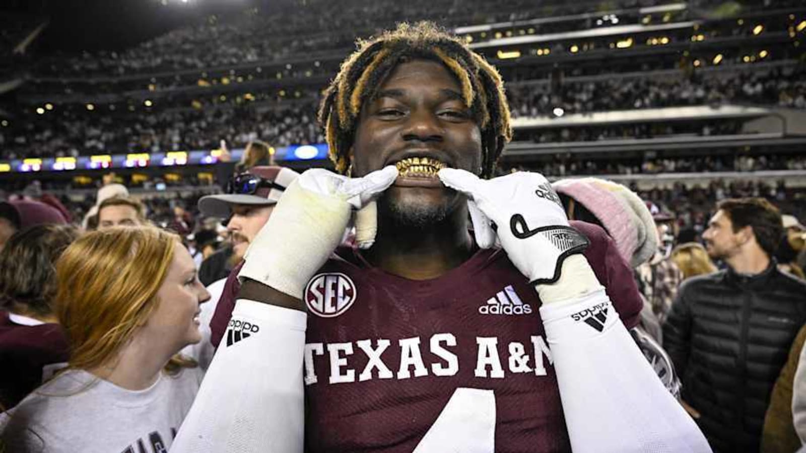 Falcons Projected to Make &#39;Higher Upside&#39; Investment at Edge Rusher