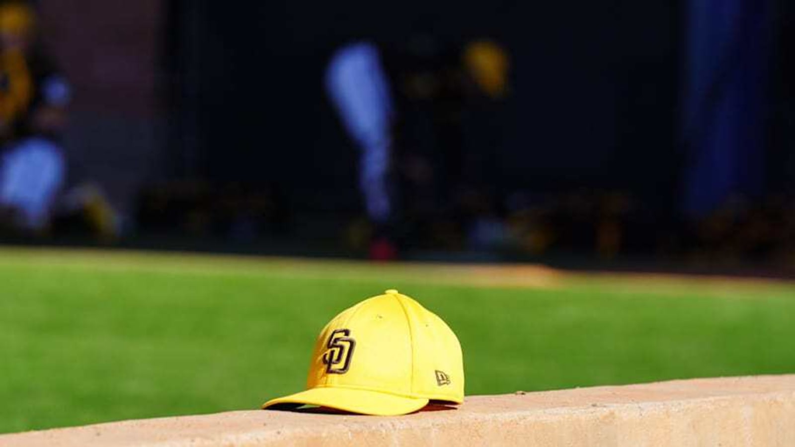 Brewers Should Sign 49 Million Gold Glove Winner As Final Piece