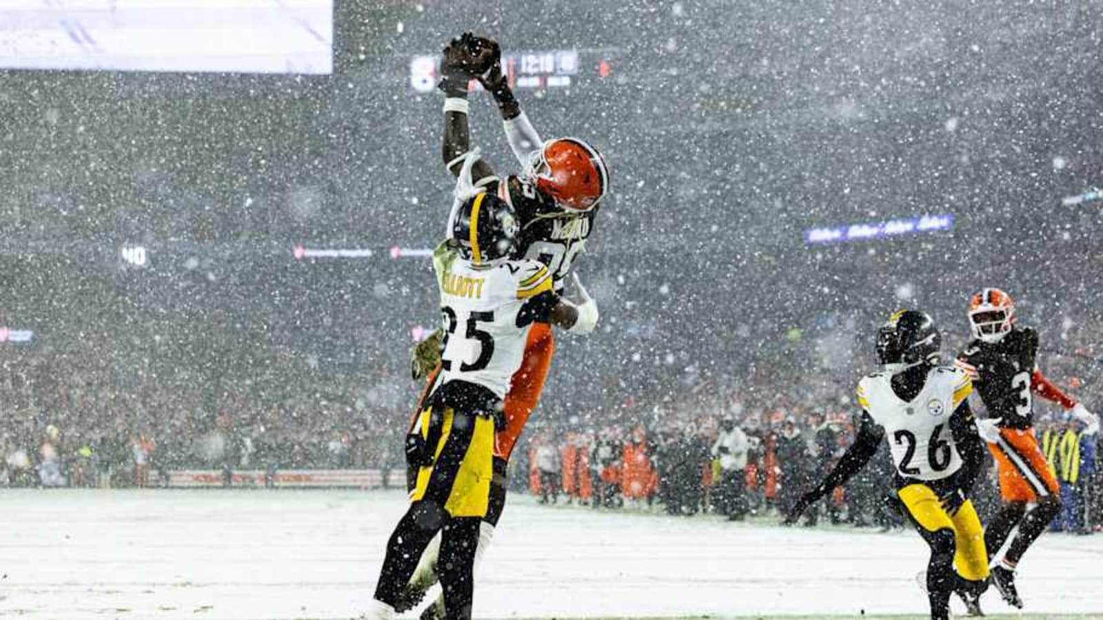 Browns stock report: Cleveland&#39;s tight ends were unsung heroes in Week 12 win