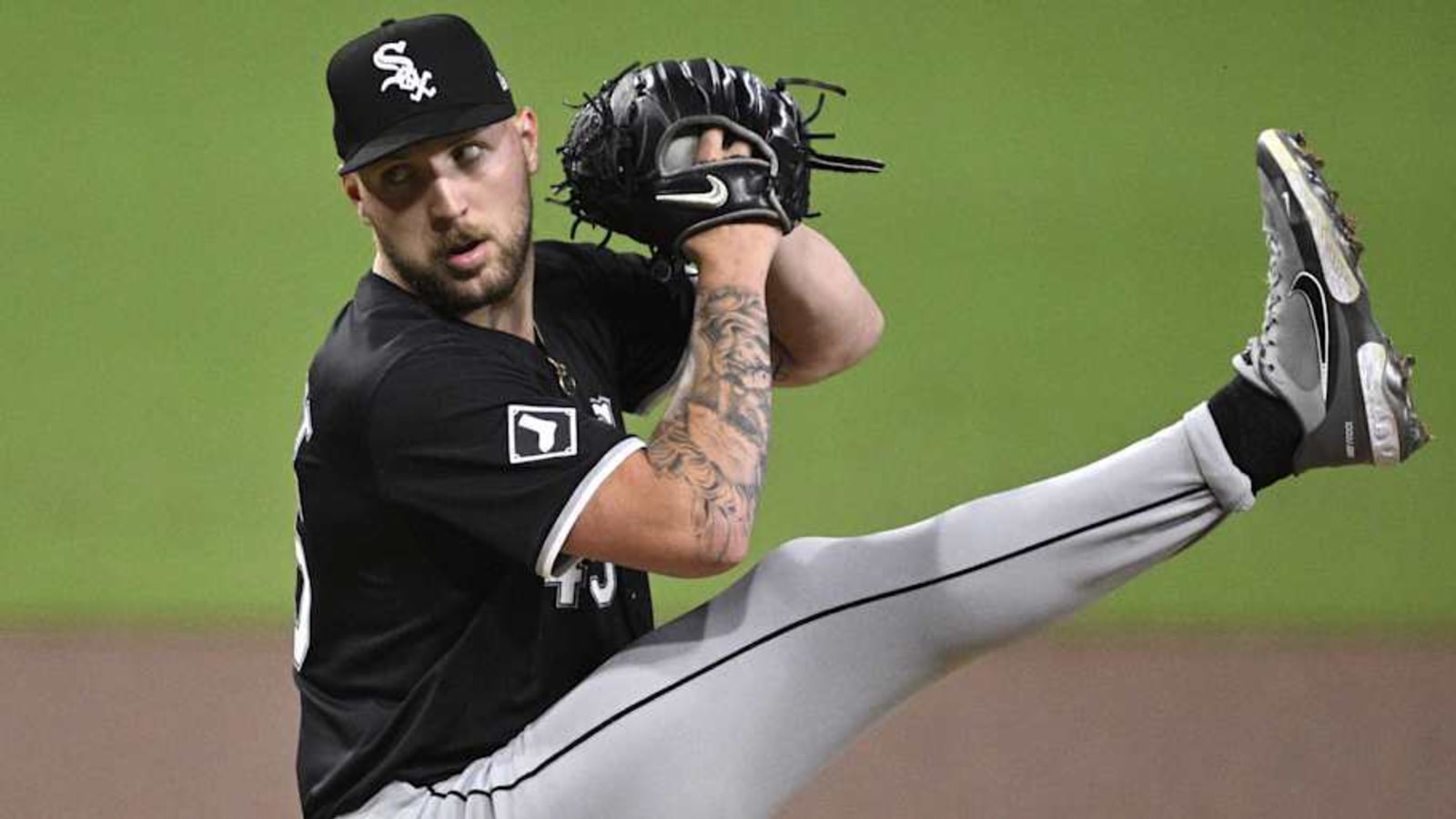 Atlanta Braves Could Make Blockbuster Trade Trade For Rumored Phillies Target