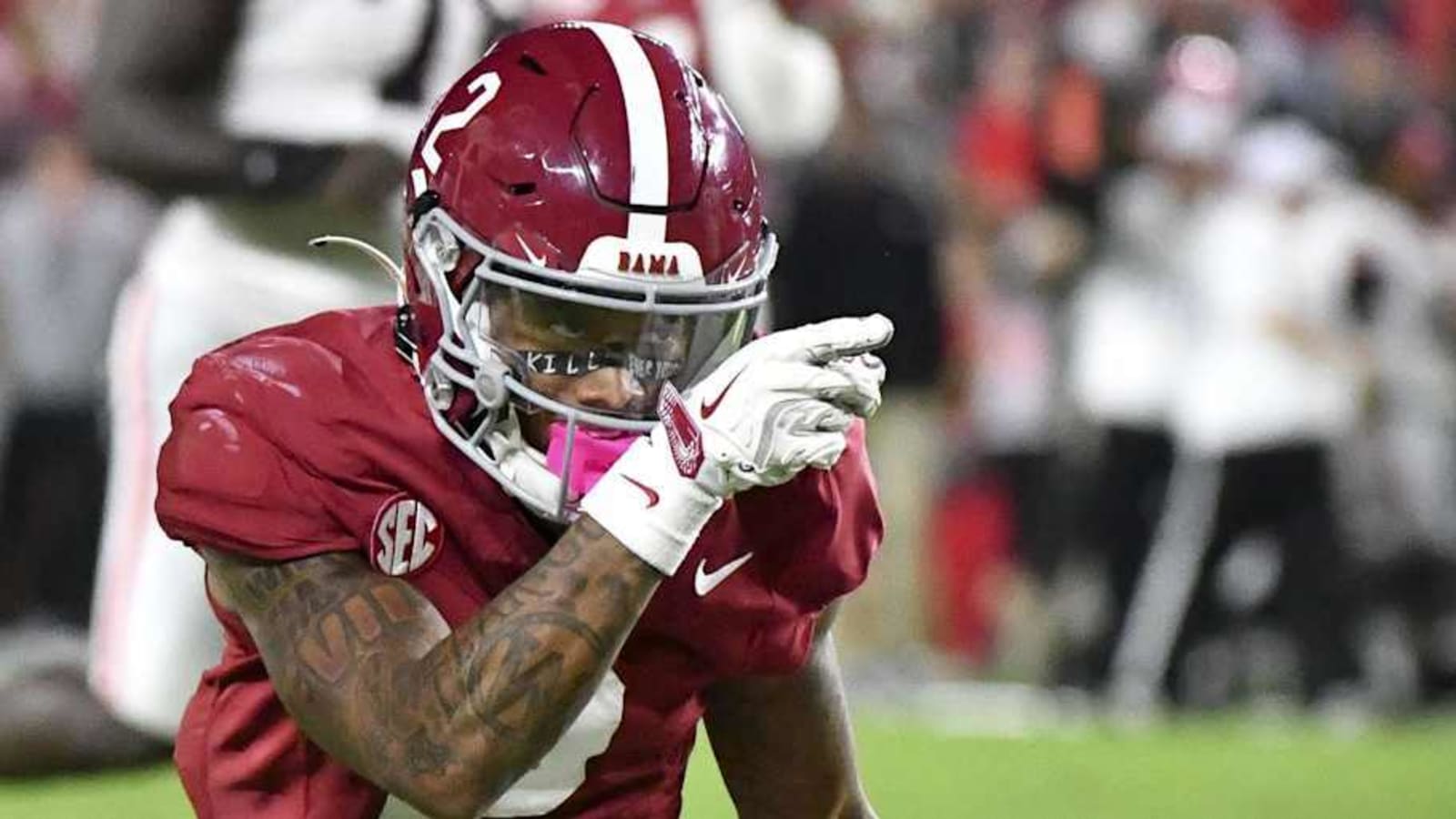 Alabama Crimson Tide TE Says Star Freshman WR Williams Can Have His NIL Money