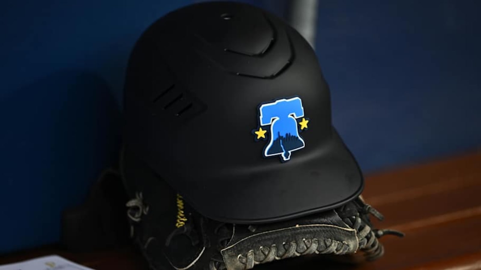 Phillies-Royals Blockbuster Trade Idea Ships $3 Million Outfield Slugger To KC