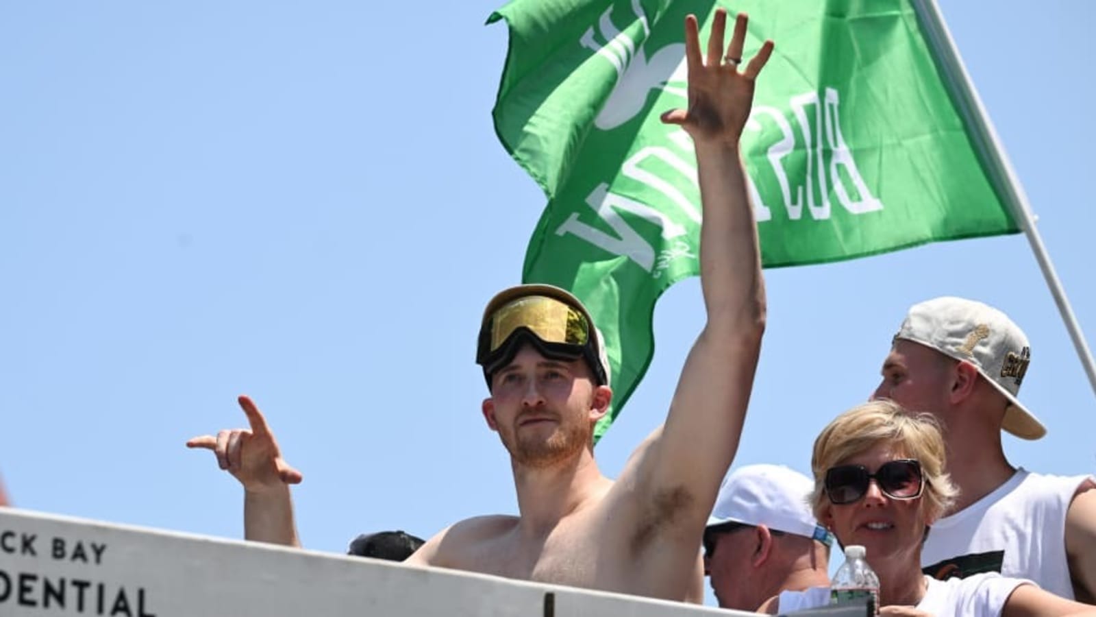 Sam Hauser Explains Viral Moment at Celtics&#39; Championship Parade