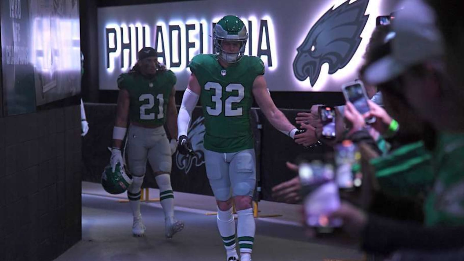 2 Eagles sandwich future Hall of Famer on Reed Blankenship&#39;s top WRs ranking