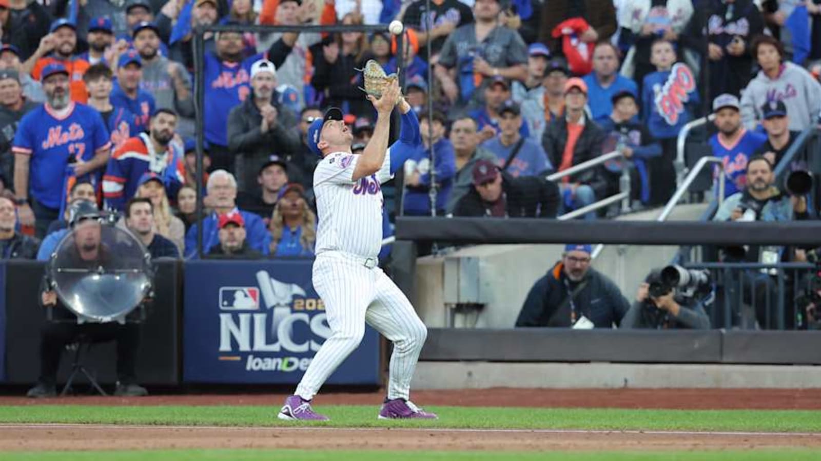 ESPN Insider Conveys Why Pete Alonso&#39;s Free Agency Suitors Should Beware