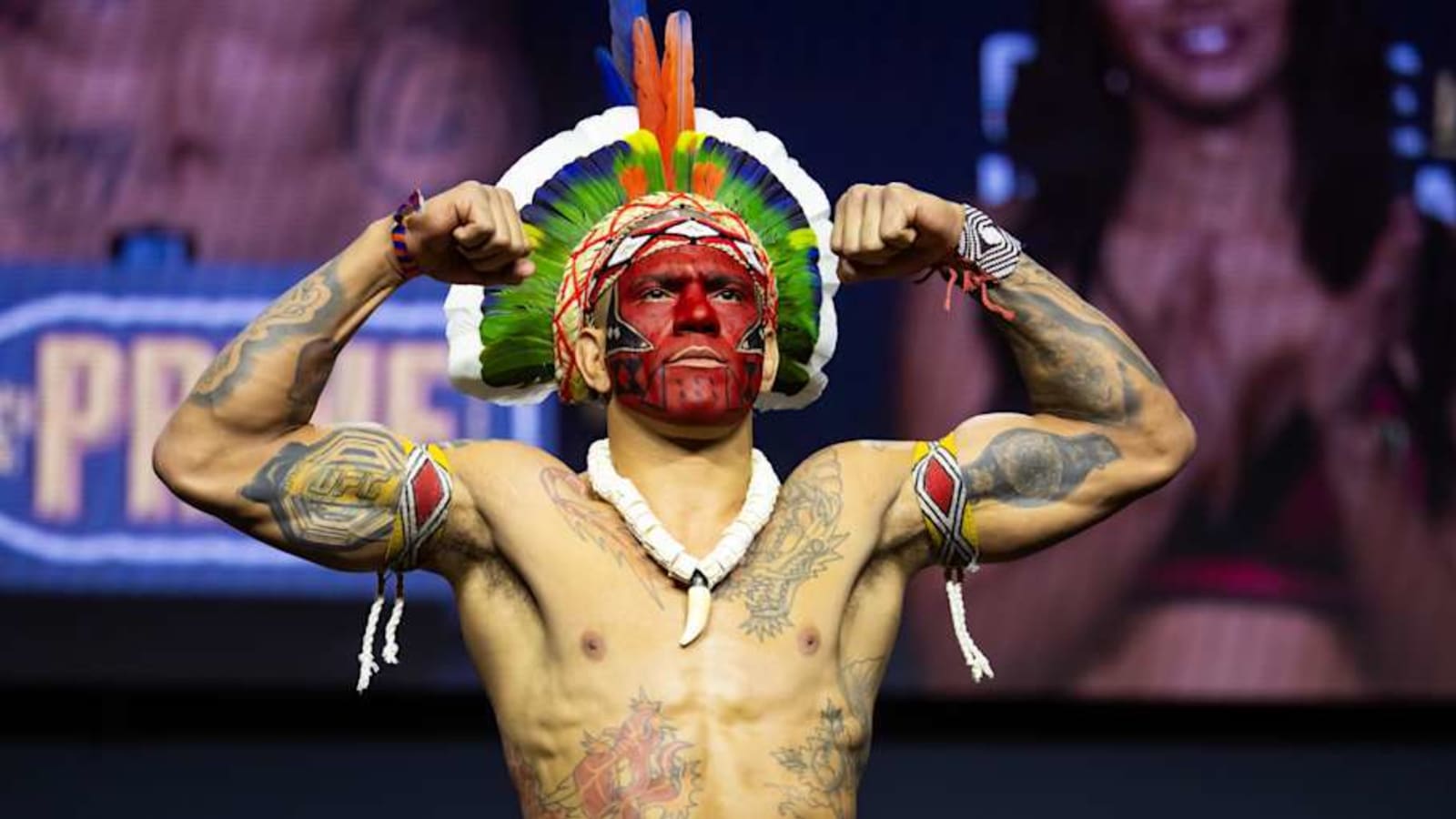 Alex Pereira’s weight reveal stuns UFC fans just one month before UFC 313