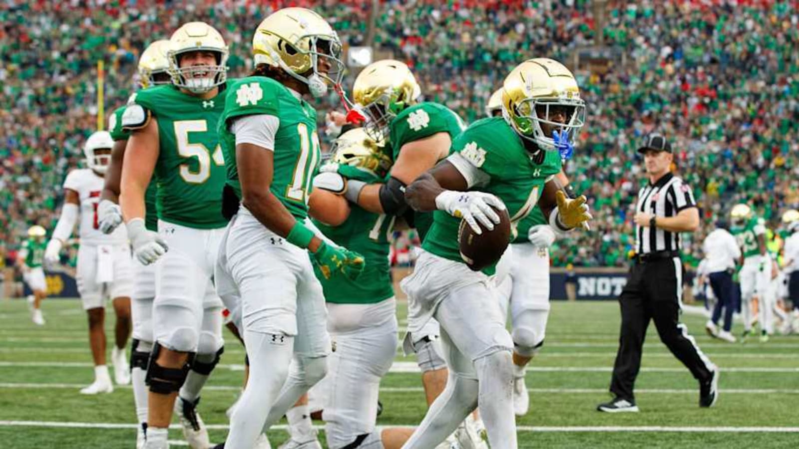 Notre Dame&#39;s College Football Playoff Odds Soar After Beating Louisville