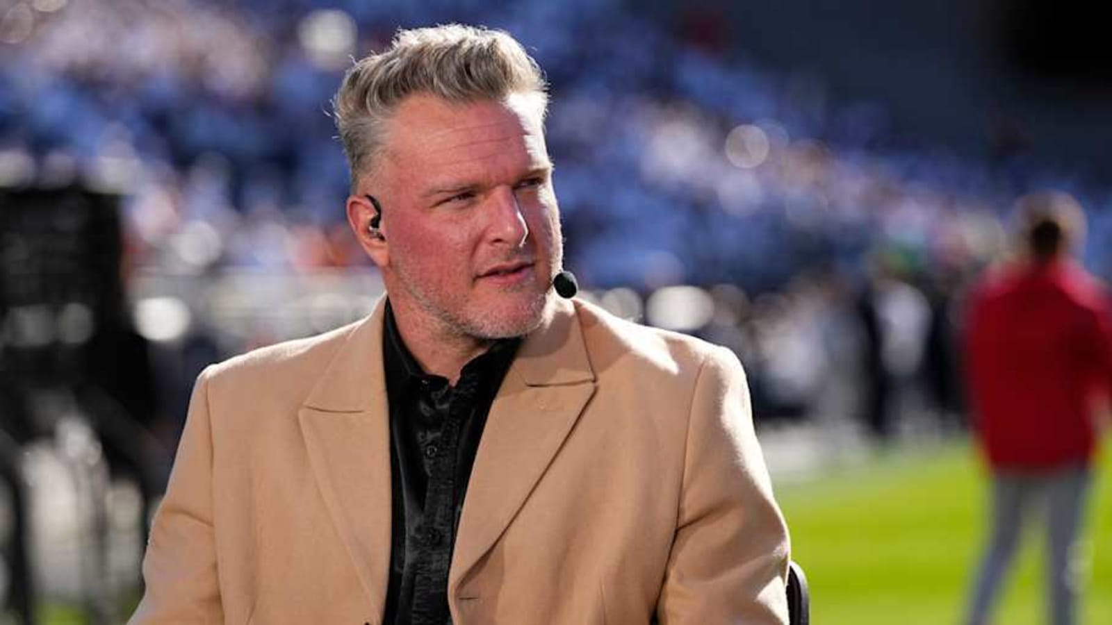 Pat McAfee Says He&#39;s &#39;Been on the Phones&#39; and That &#39;Something Special is Possible&#39; for WVU