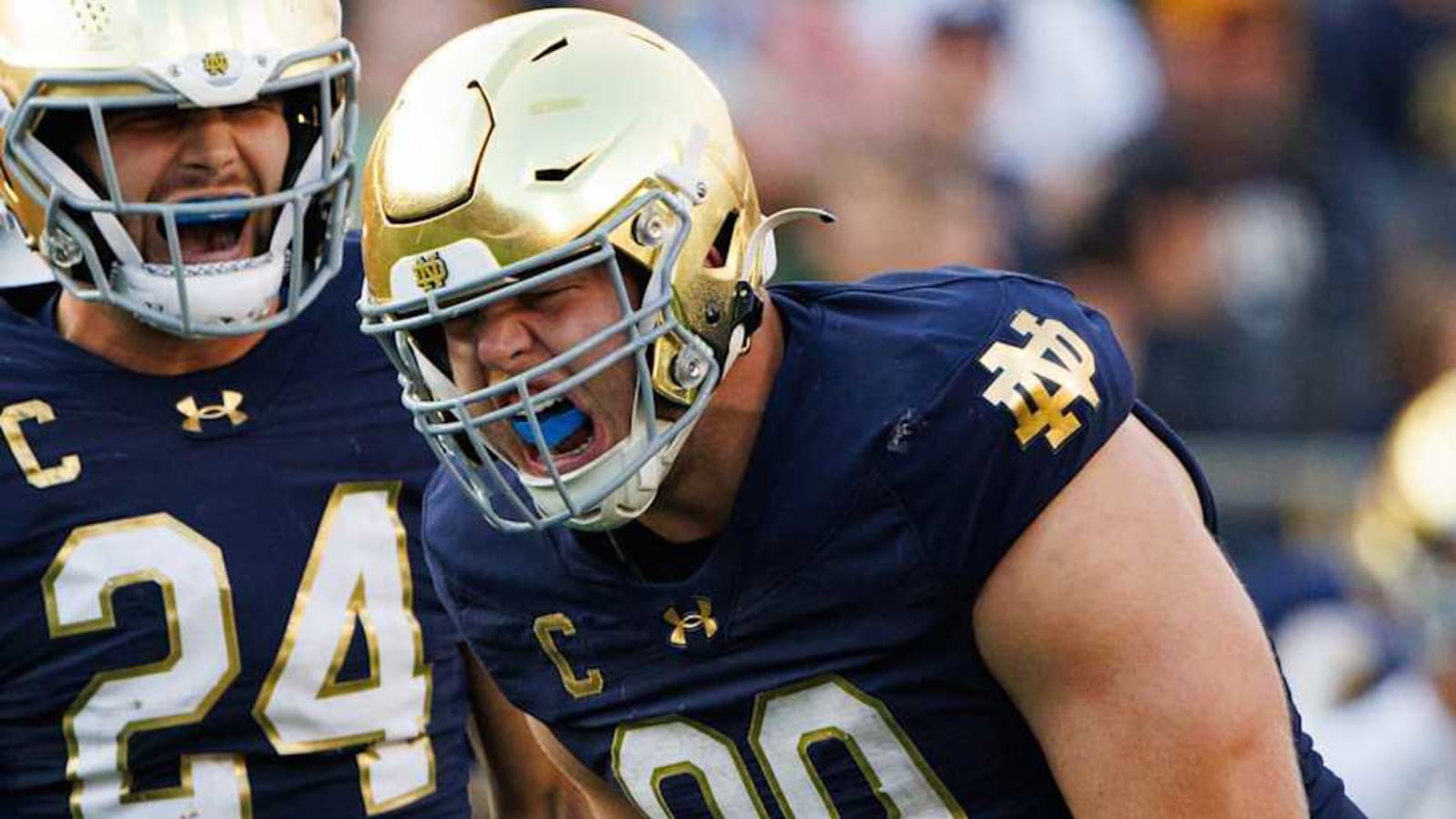 Watch: Notre Dame Player Throws Punch at USC Player in Shocking Moment