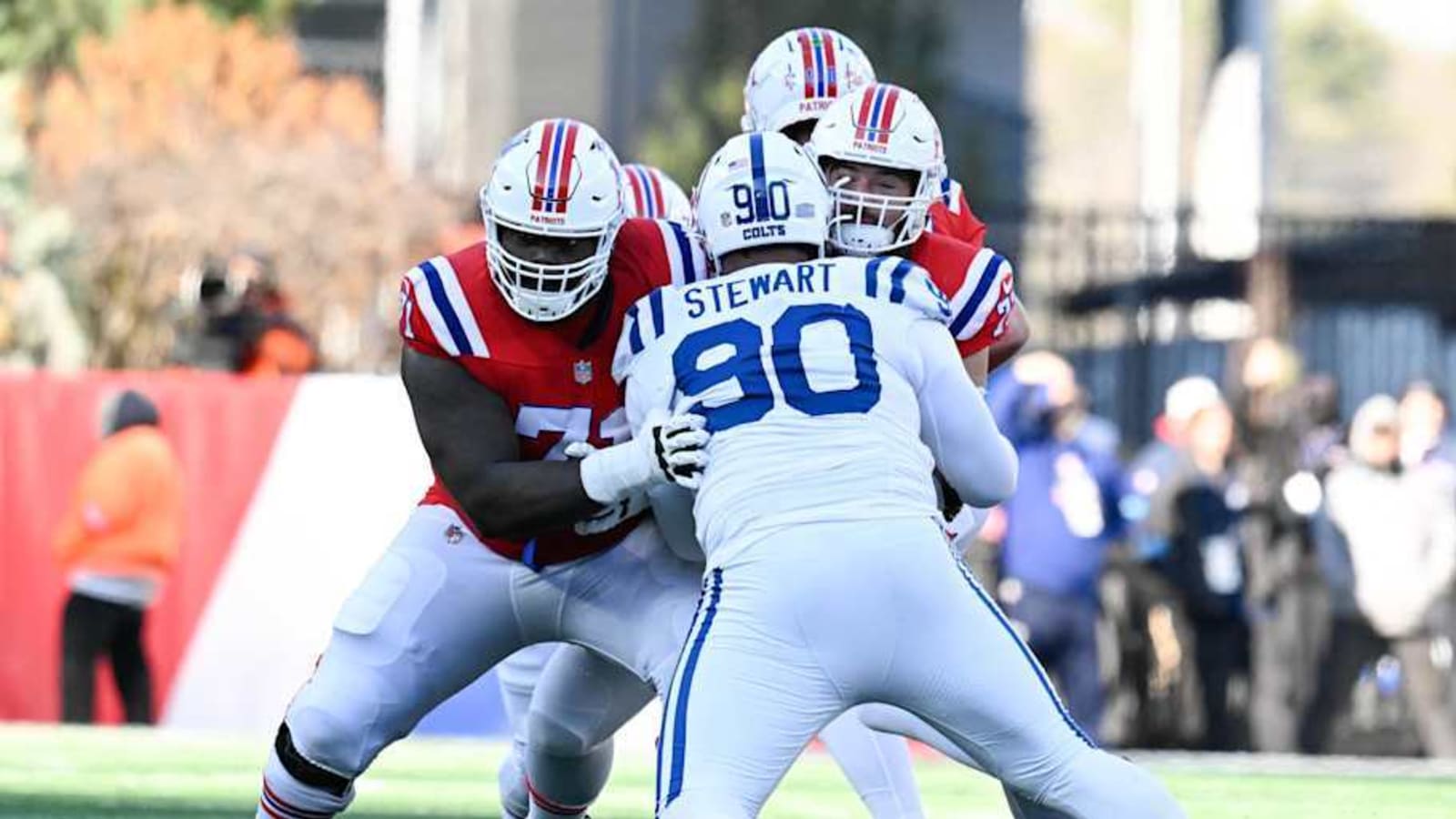 Patriots OC Downplays Offensive Line Concerns