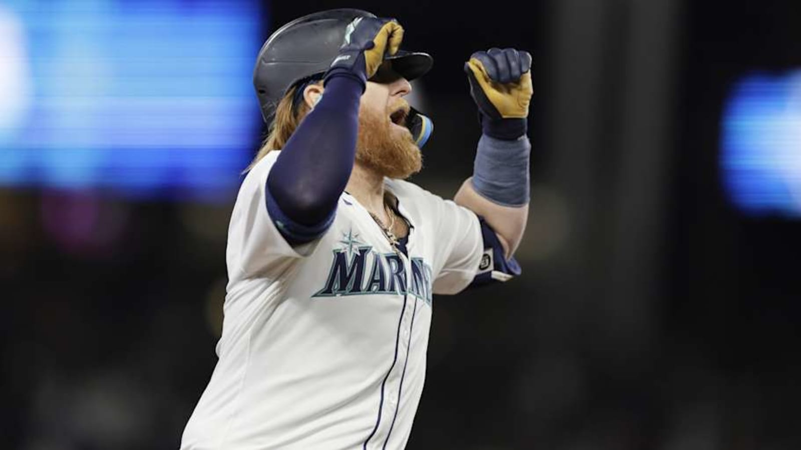 Here&#39;s How Much Money Justin Turner Will Make With Chicago Cubs